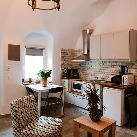 Grandma's Homes Apartment Imerovigli (Santorini)