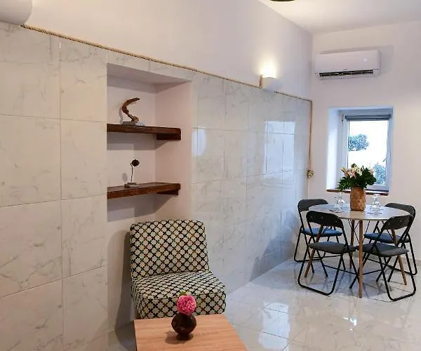 Апартаменты Grandma's Homes