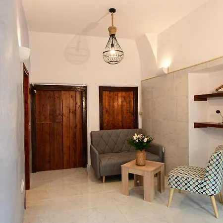 Grandma's Homes * イメロヴィグリ